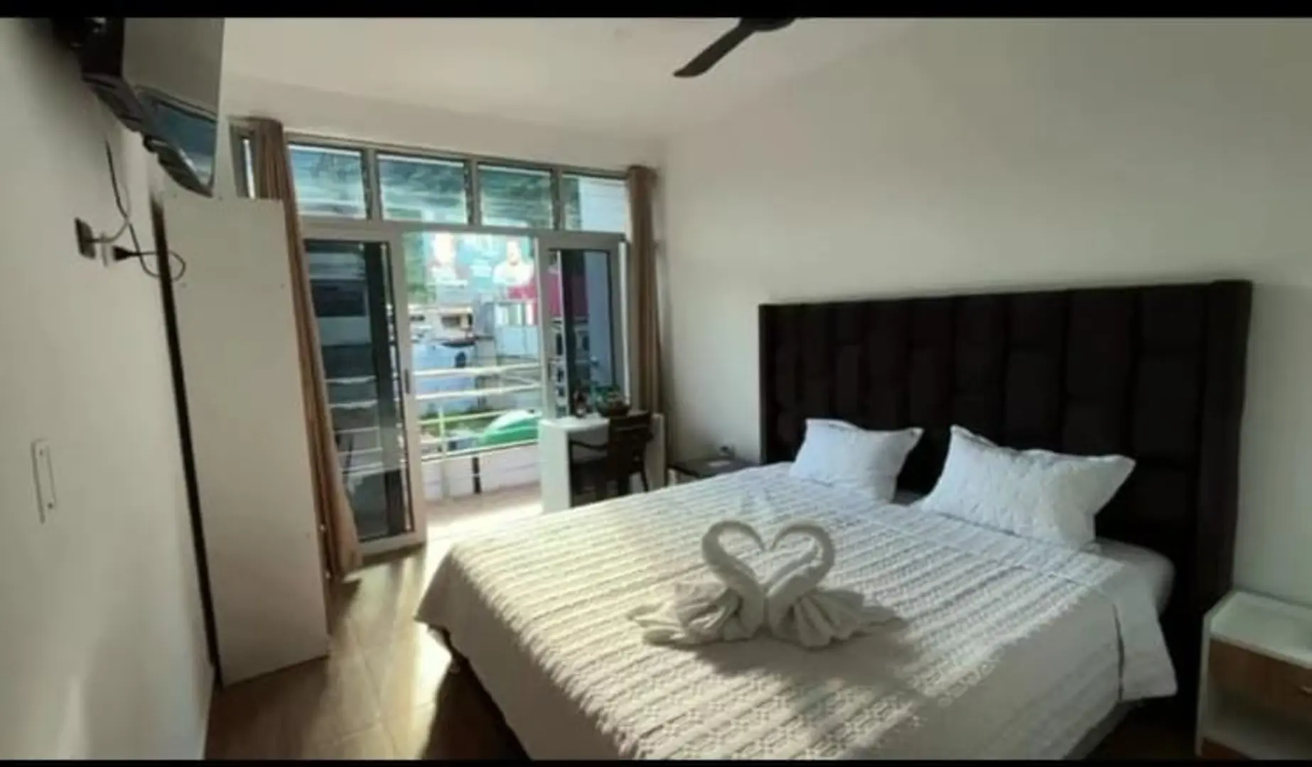 PRESIDENCIAL DELUX CON TERRAZA